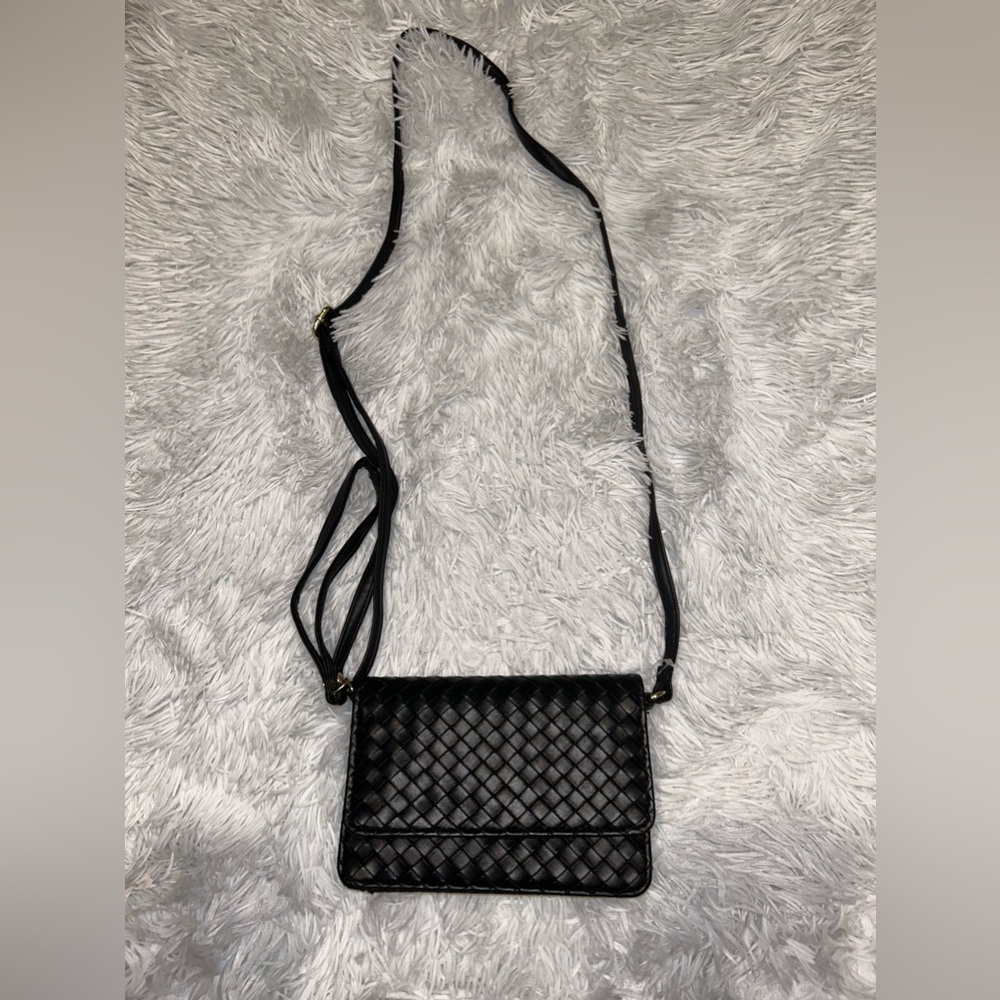 Black purse